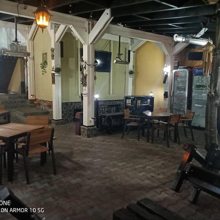 شقة Casa Lucescu فاترا دورني المظهر الخارجي الصورة